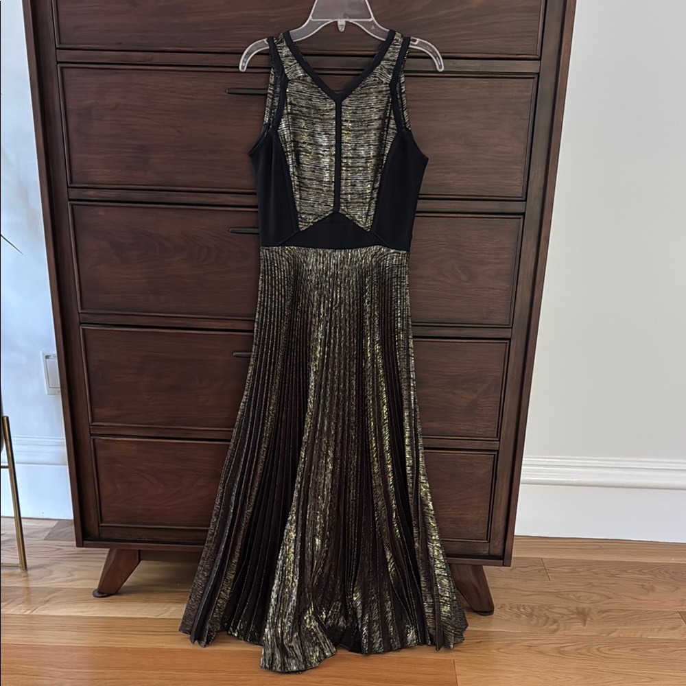 Sass & Bide Black Sleeveless V-Neck Maxi Gown, 2